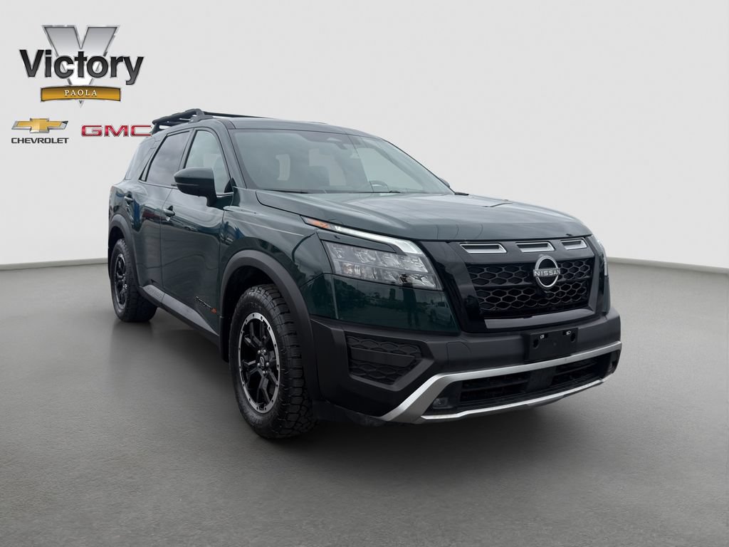 Used 2025 Nissan Pathfinder Rock Creek AWD/4WD image 8