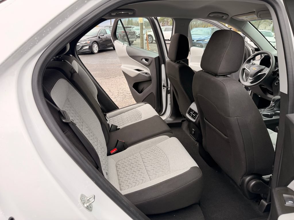 Used 2024 Chevrolet Equinox LS w/ LPO, Floor Liner Package FWD image 28