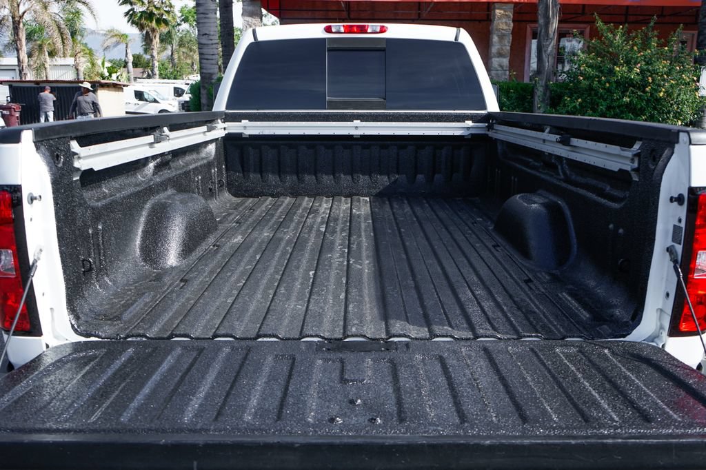 Used 2011 GMC Sierra 3500 Denali AWD/4WD image 8