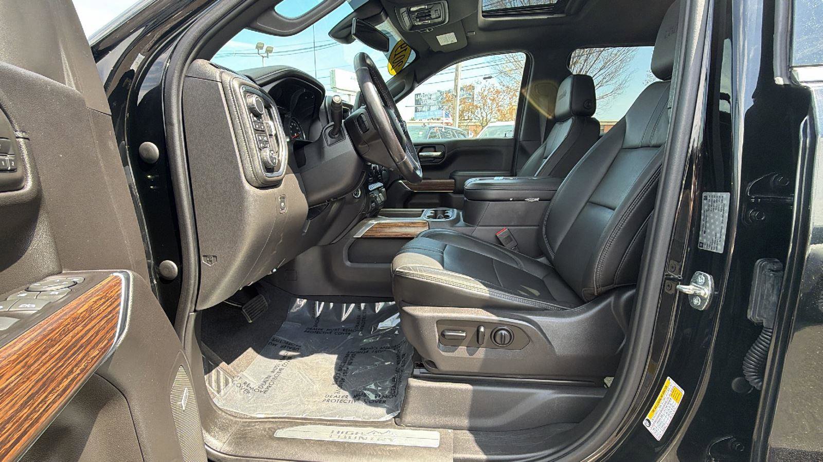 Used 2019 Chevrolet Silverado 1500 High Country AWD/4WD image 15