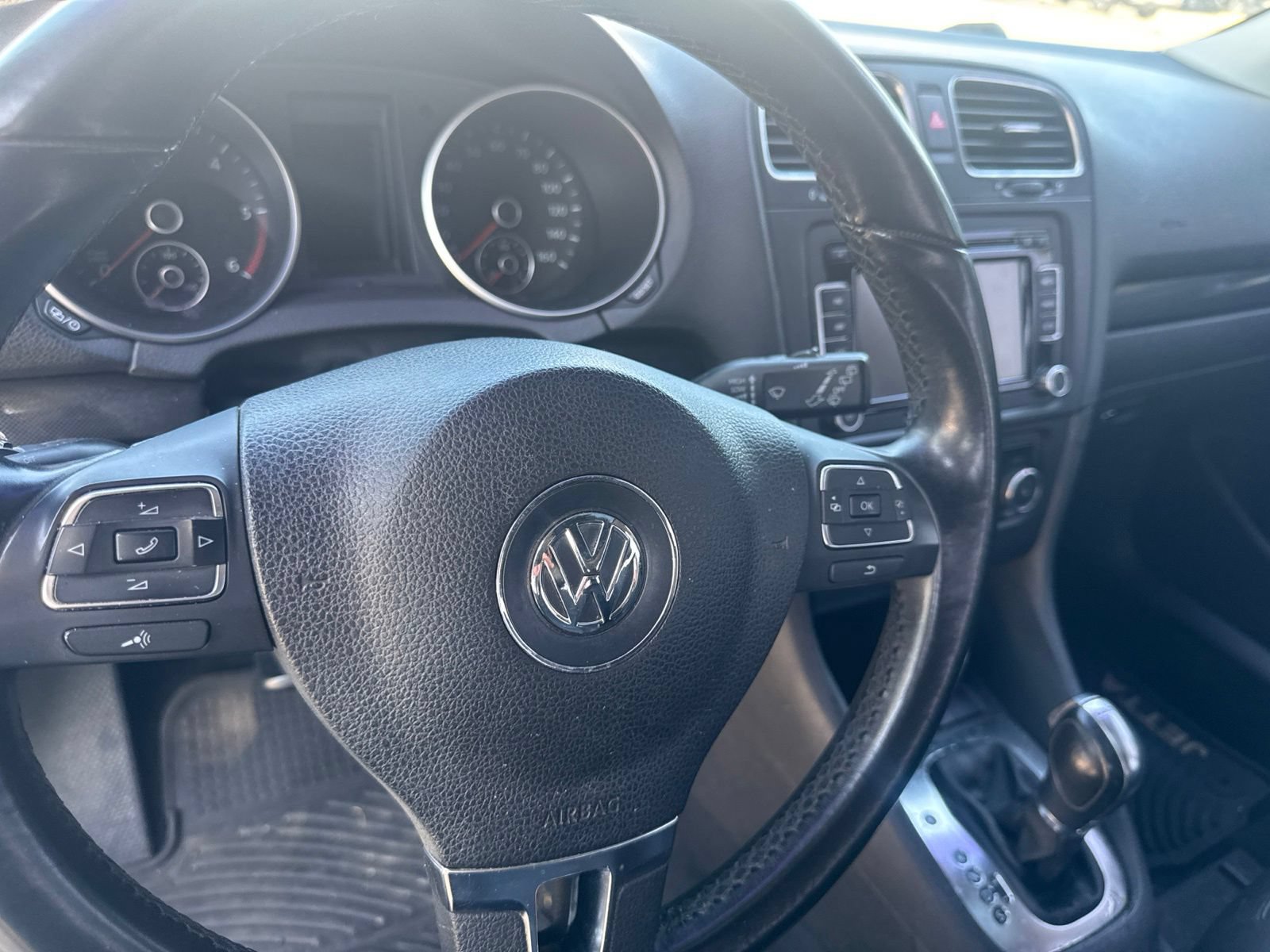 Used 2012 Volkswagen Jetta TDI FWD image 11