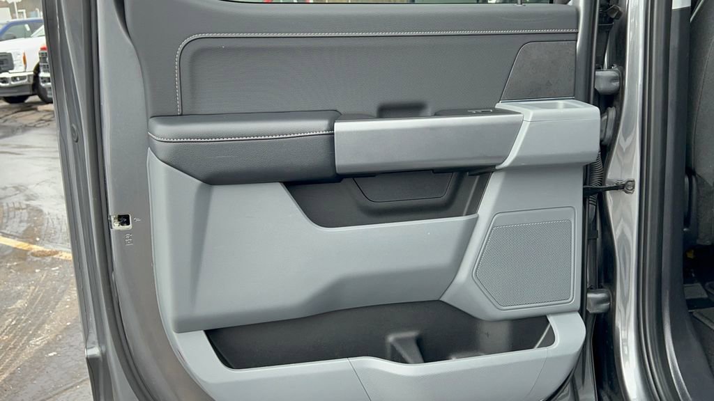 Certified 2024 Ford F150 XLT w/ Mobile Office Package image 36