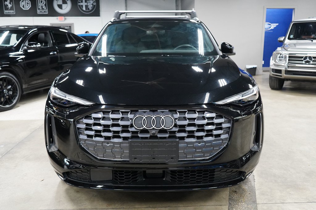 Used 2025 Audi Q5 Premium Plus AWD/4WD image 3