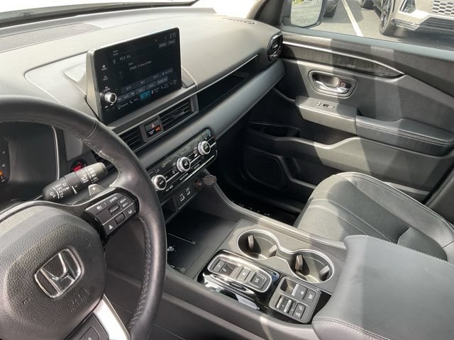 Used 2023 Honda Pilot Elite image 23
