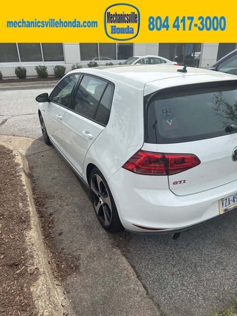 Used 2017 Volkswagen GTI SE FWD image 1