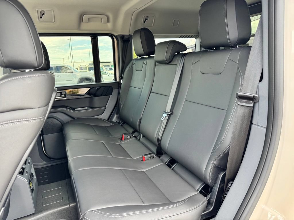 New 2026 INEOS Grenadier Station Wagon AWD/4WD image 10
