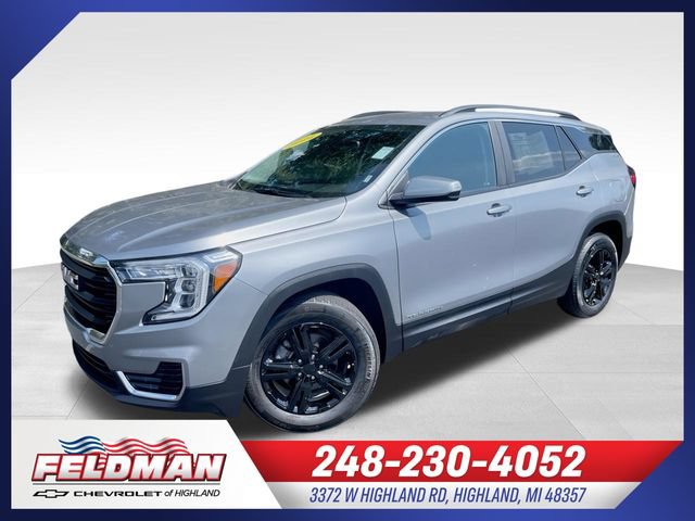 Used 2024 GMC Terrain SLE w/ Driver Convenience Package FWD image 1