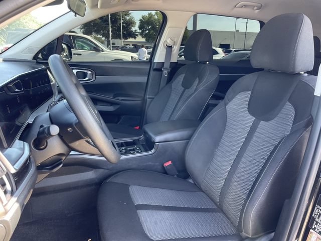 Used 2025 Kia Sorento LX FWD image 22