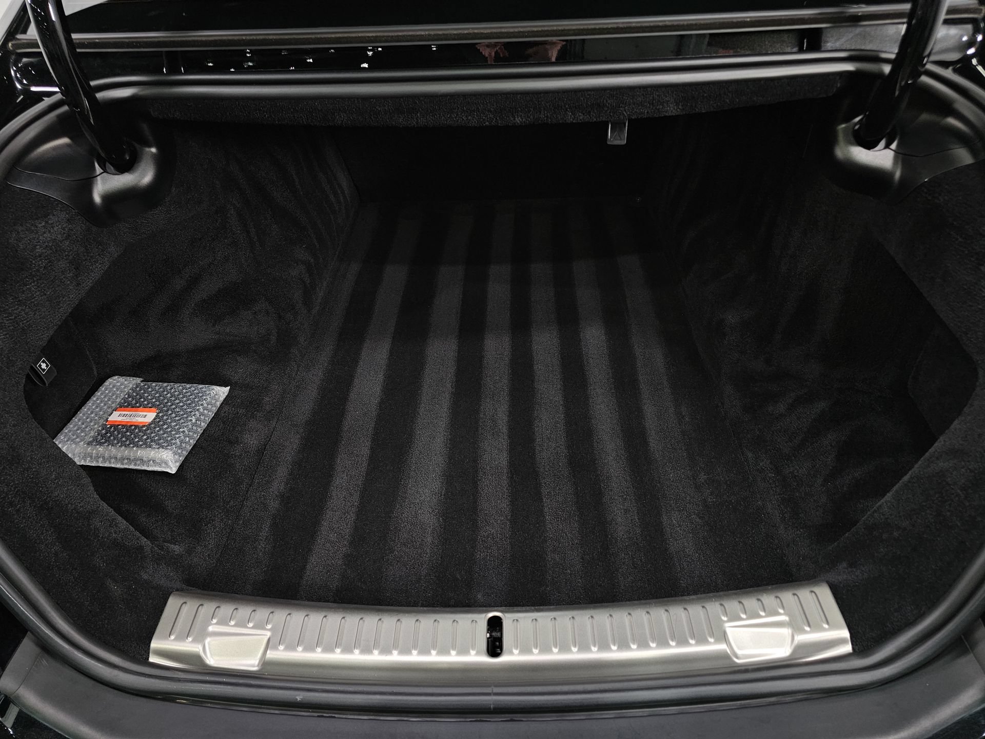 Used 2023 Rolls-Royce Ghost w/ Ghost Package AWD/4WD image 17