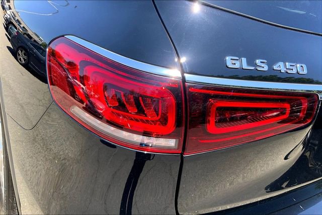 Used 2020 Mercedes-Benz GLS 450 4MATIC image 25