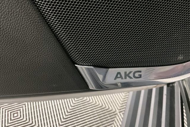 Used 2022 Cadillac Escalade ESV Sport Platinum image 38