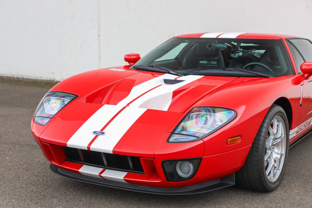 Used 2006 Ford GT RWD image 54