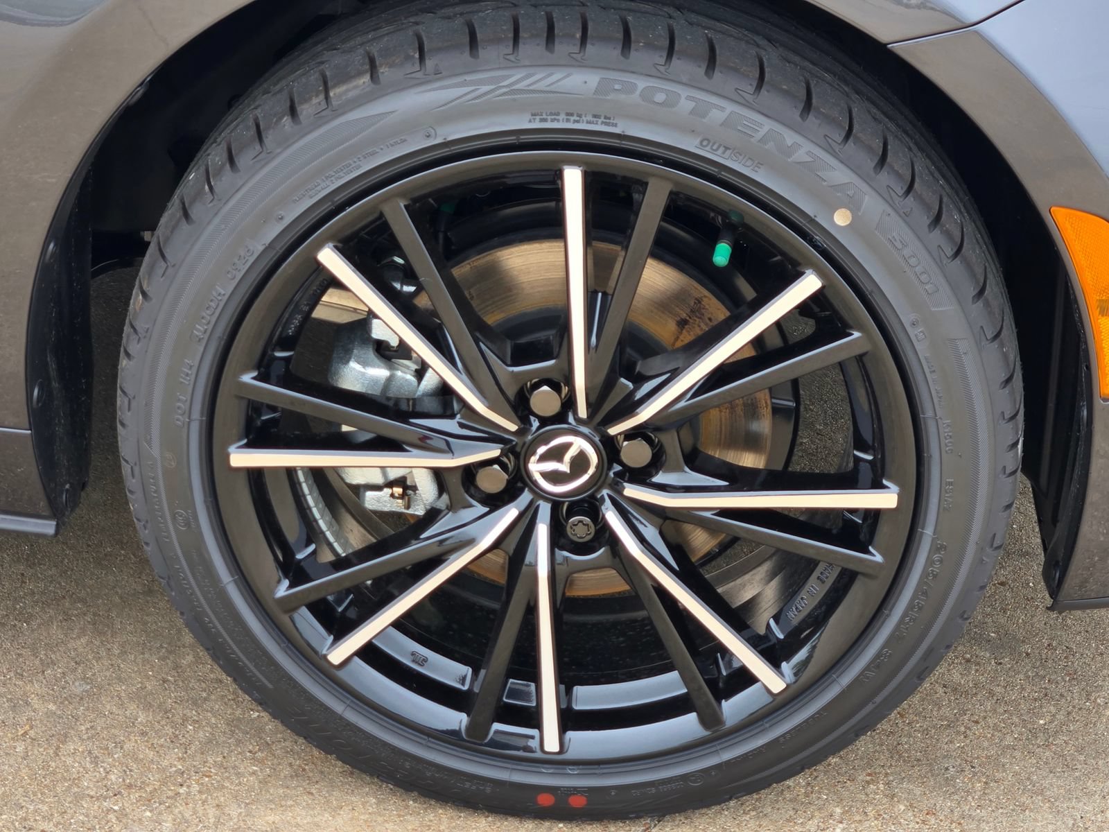 New 2026 MAZDA MX-5 Miata RF Grand Touring RWD image 7