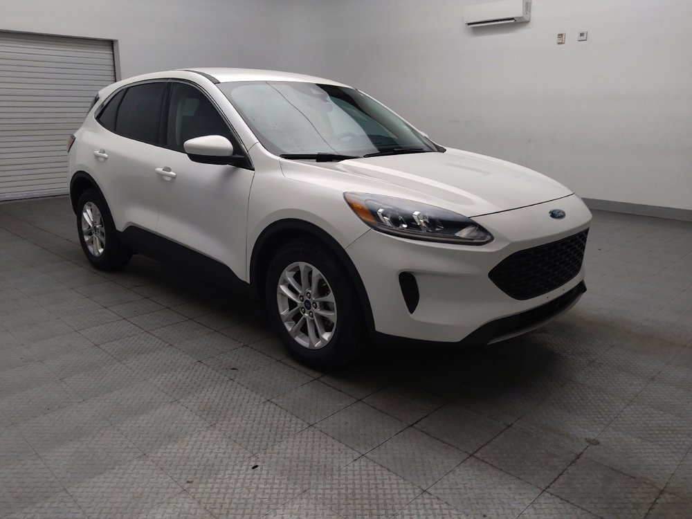 Used 2020 Ford Escape SE FWD image 13