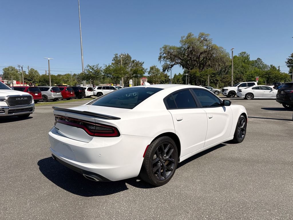 Used 2023 Dodge Charger SXT w/ Blacktop Package image 3