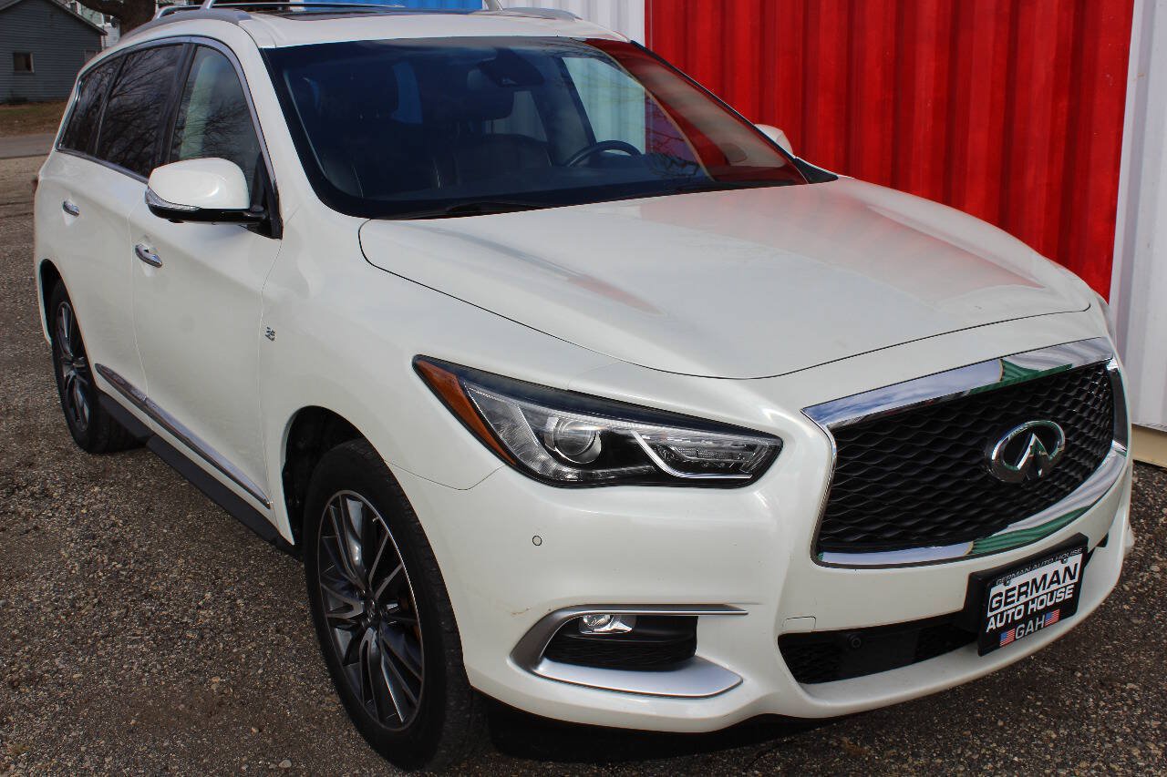 Used 2016 INFINITI QX60 Luxe w/ Deluxe Technology Package AWD/4WD image 4