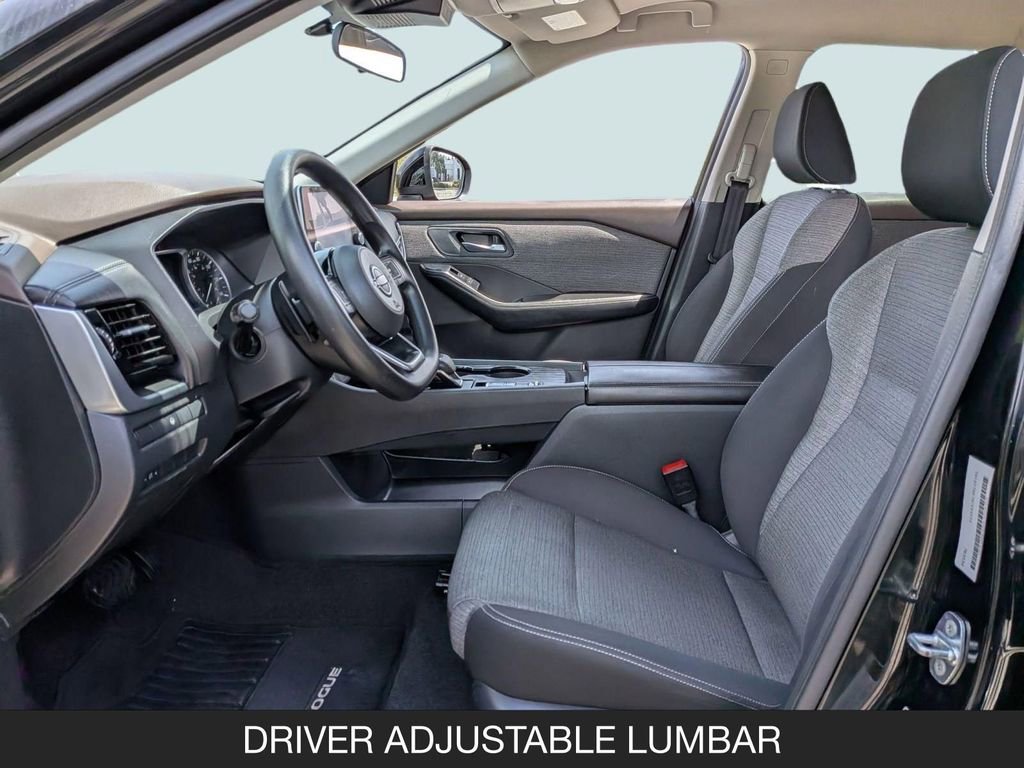 Used 2022 Nissan Rogue SV FWD image 14