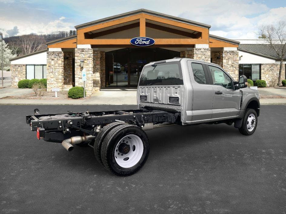 New 2024 Ford F450 XL RWD image 5