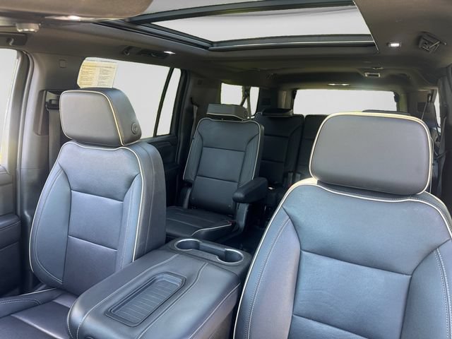 Certified 2023 GMC Yukon XL SLT AWD/4WD image 21