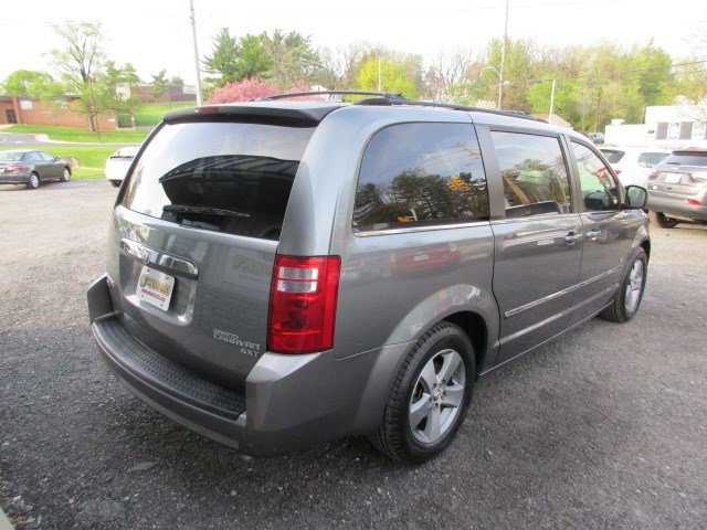 Used 2009 Dodge Grand Caravan SXT image 8