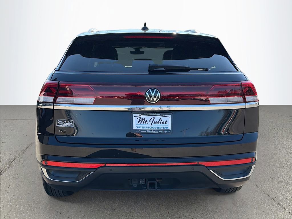 Used 2024 Volkswagen Atlas Cross Sport SE image 5