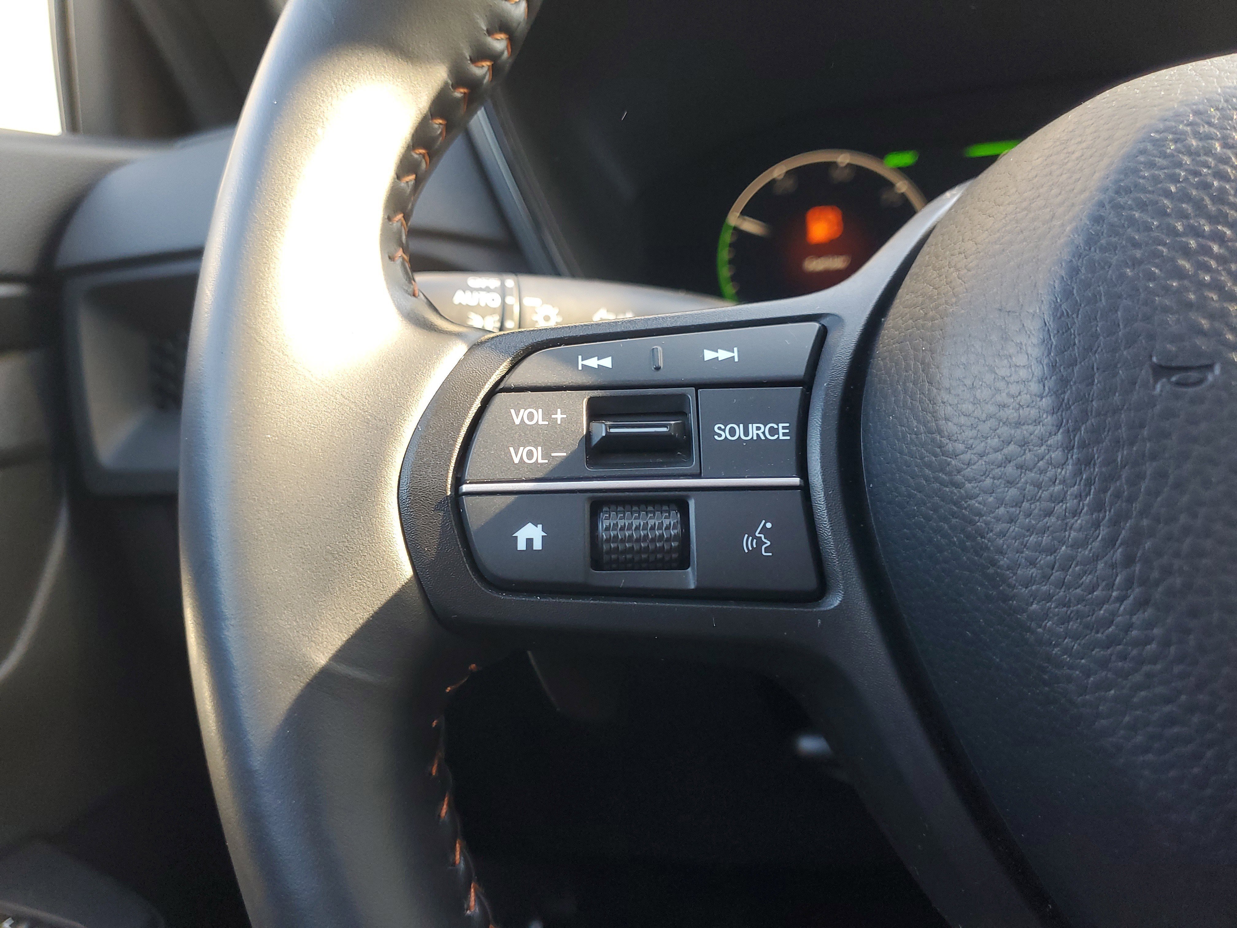Used 2025 Honda CR-V Sport image 21