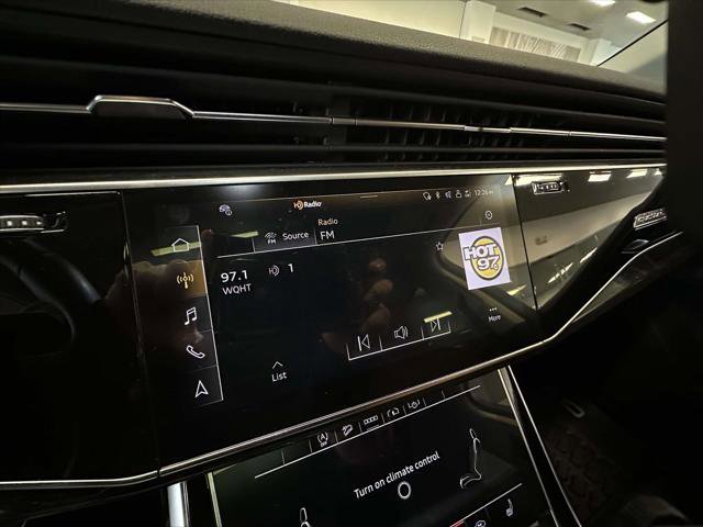 Used 2023 Audi Q7 3.0T Premium w/ Convenience Package image 26