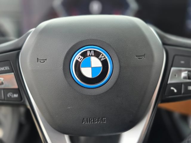 Used 2023 BMW i4 eDrive40 RWD image 25