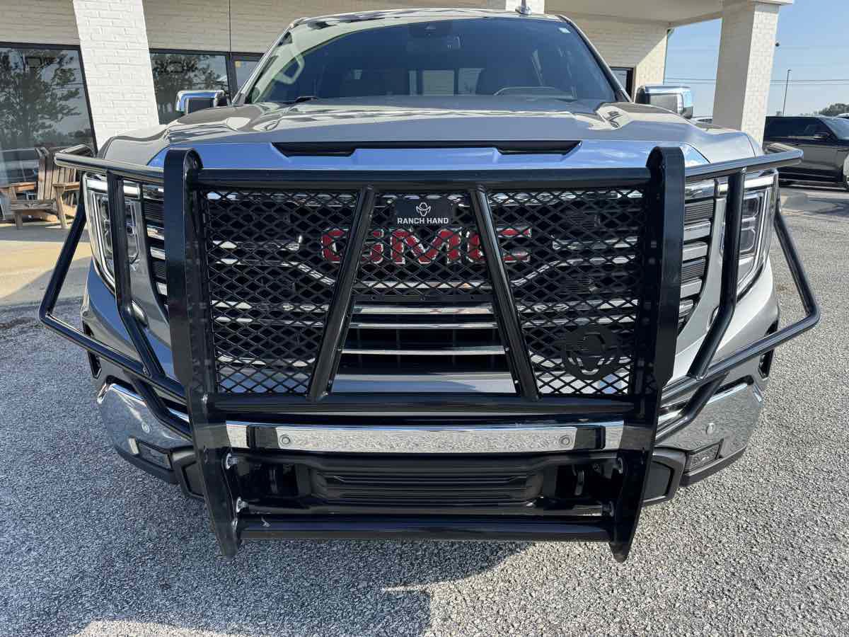 Used 2024 GMC Sierra 1500 SLT w/ SLT Premium Plus Package AWD/4WD image 3