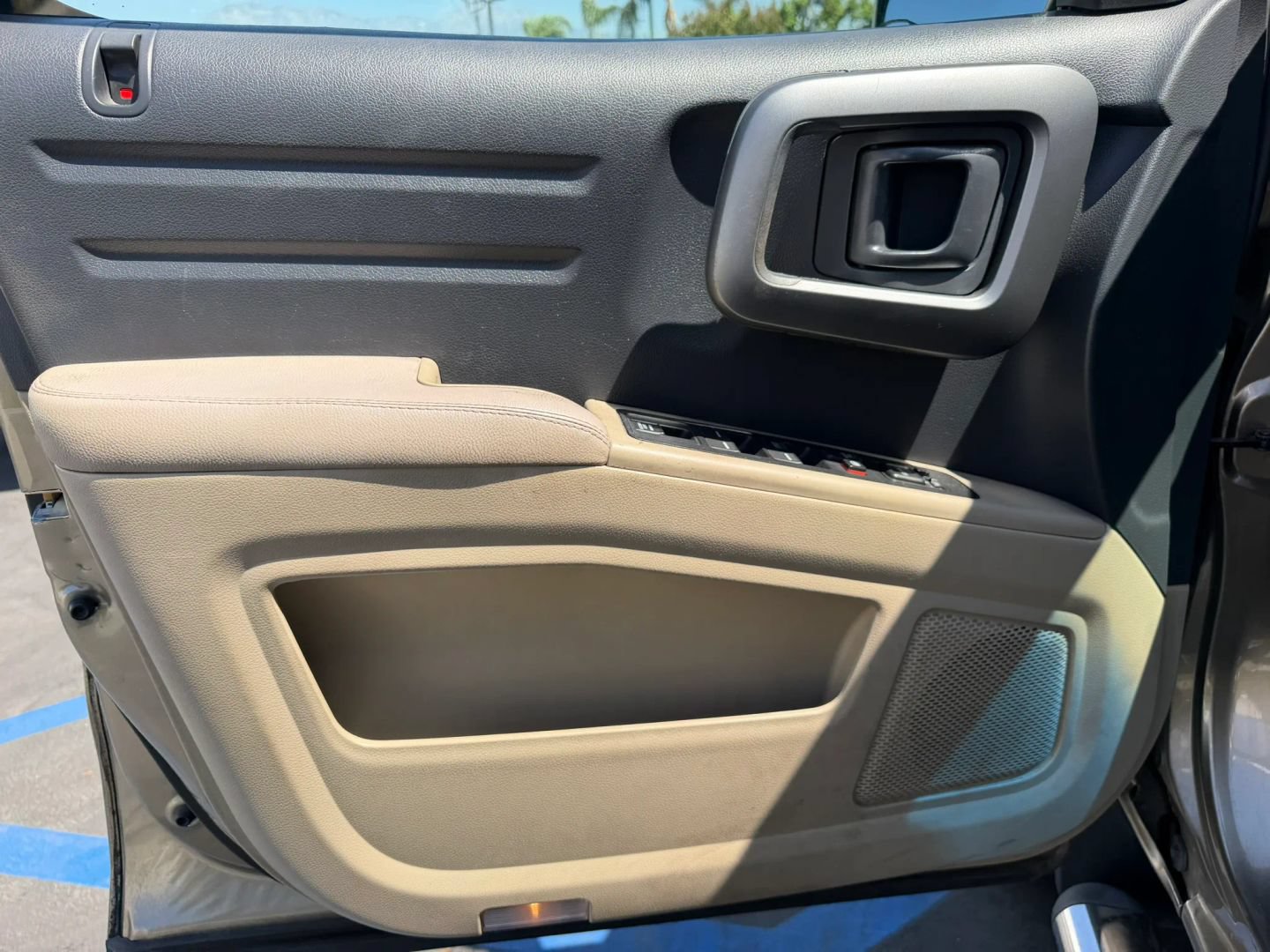 Used 2011 Honda Ridgeline RTL image 8