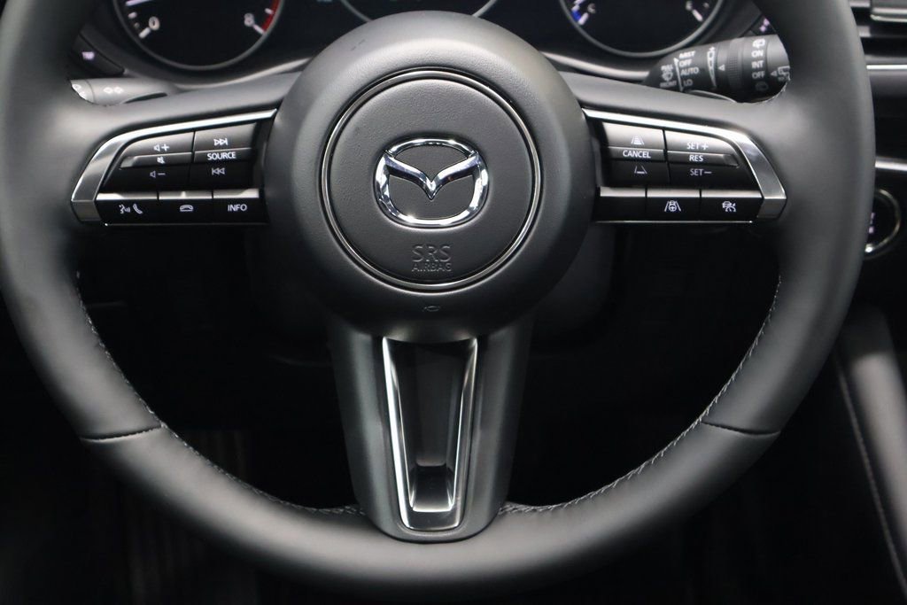 New 2025 MAZDA MAZDA3 Hatchback w/Premium Plus Pkg AWD/4WD image 17