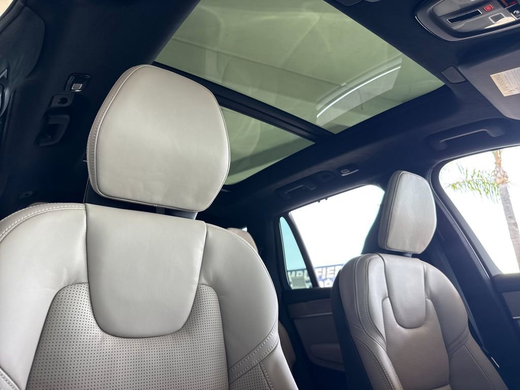 New 2026 Volvo XC90 T8 Ultra w/ Lounge Package AWD/4WD image 17