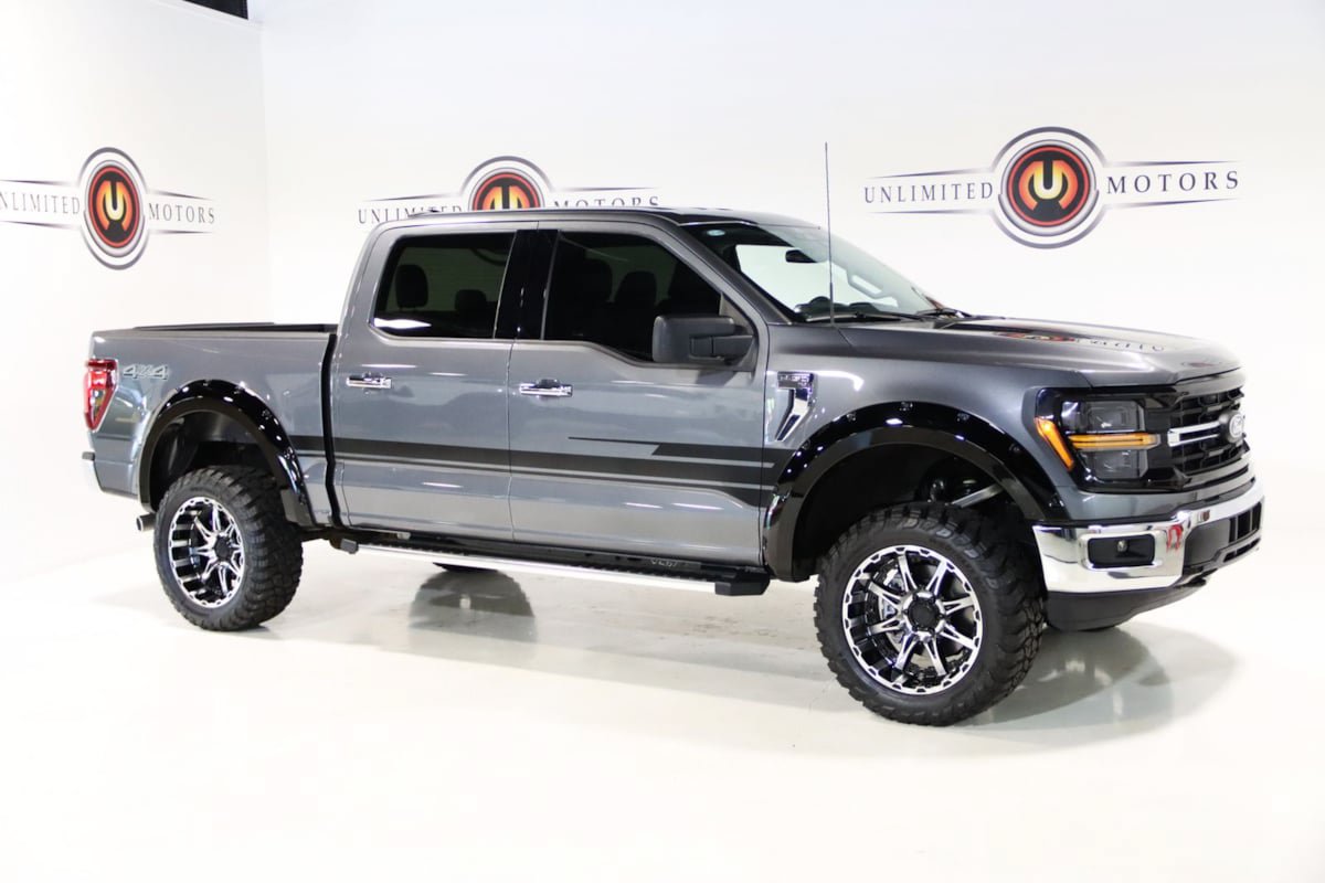 Used 2025 Ford F150 XLT w/ Equipment Group 301A Standard AWD/4WD image 6