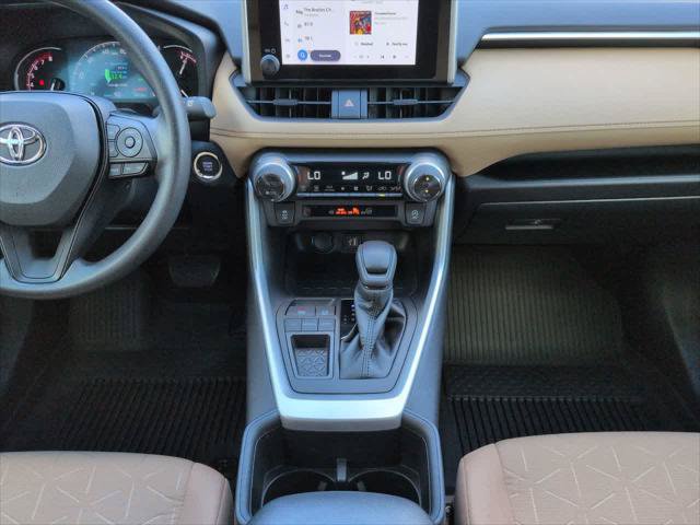 Certified 2023 Toyota RAV4 XLE w/ Convenience Package FWD image 18