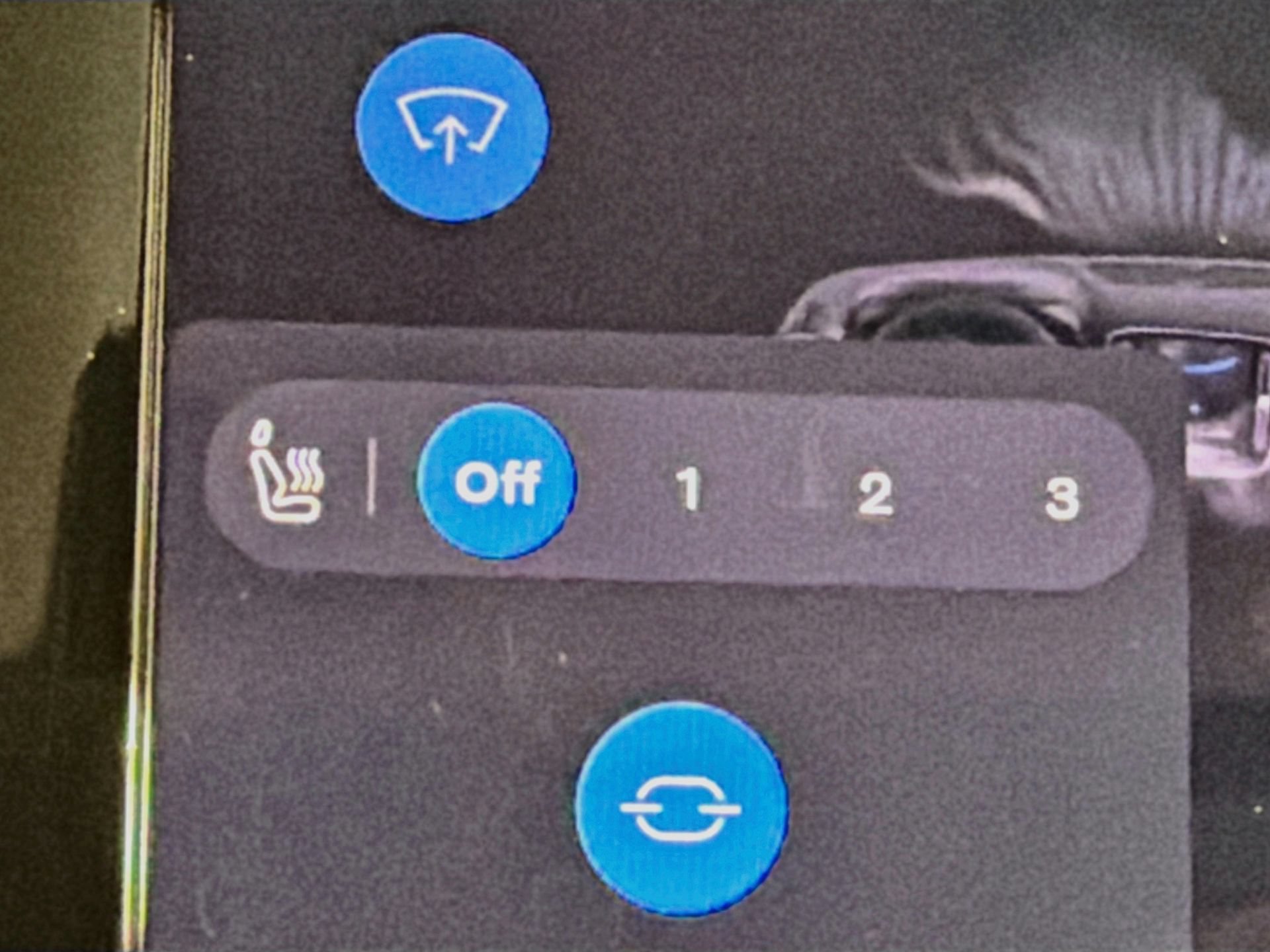 Certified 2023 Volvo C40 P8 Recharge Plus AWD/4WD image 20