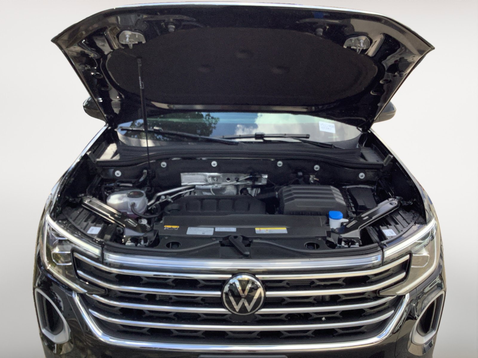 New 2026 Volkswagen Atlas SE FWD image 11