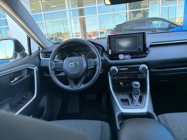 Used 2019 Toyota RAV4 XLE FWD image 12