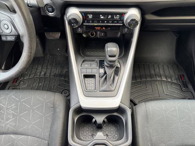Used 2021 Toyota RAV4 XLE image 9