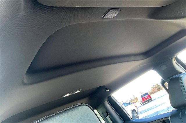 Used 2024 Chevrolet Silverado 1500 High Country w/ Technology Package image 28