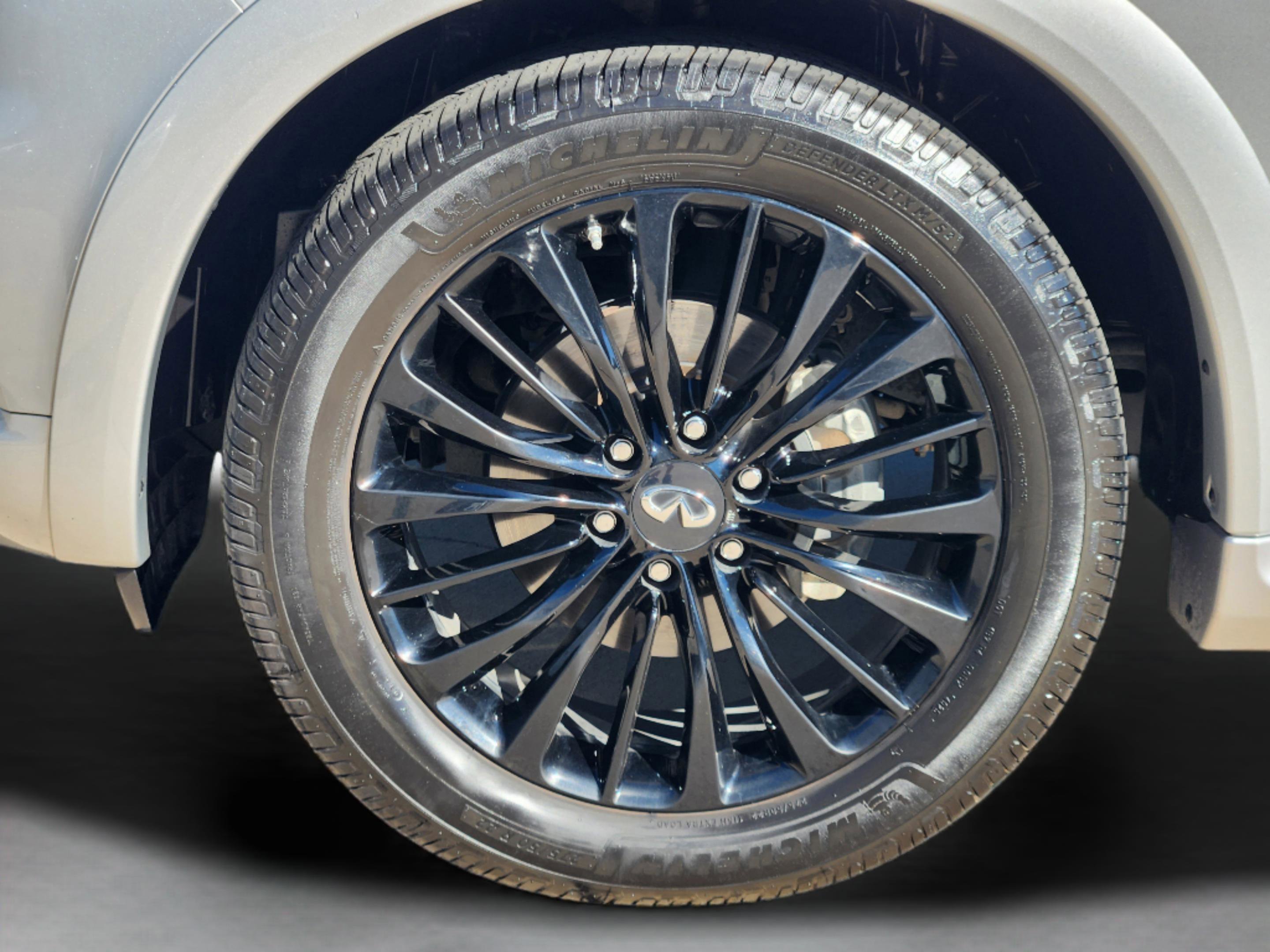 Used 2021 INFINITI QX80 Sensory w/ All-Season Package image 37