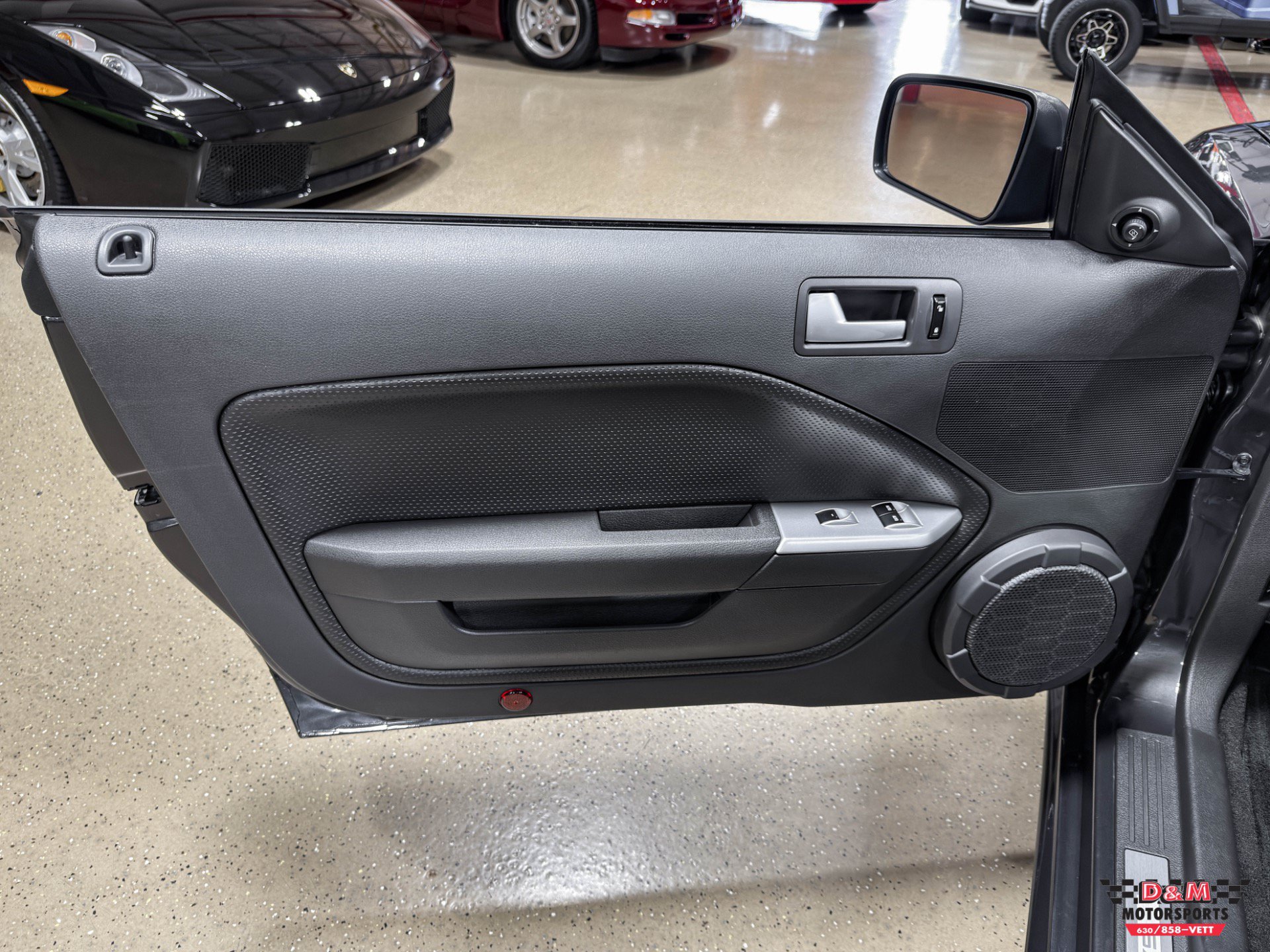 Used 2007 Ford Mustang GT RWD image 30