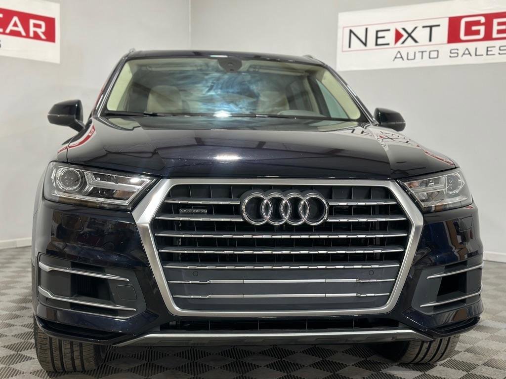 Used 2017 Audi Q7 3.0T Premium AWD/4WD image 4