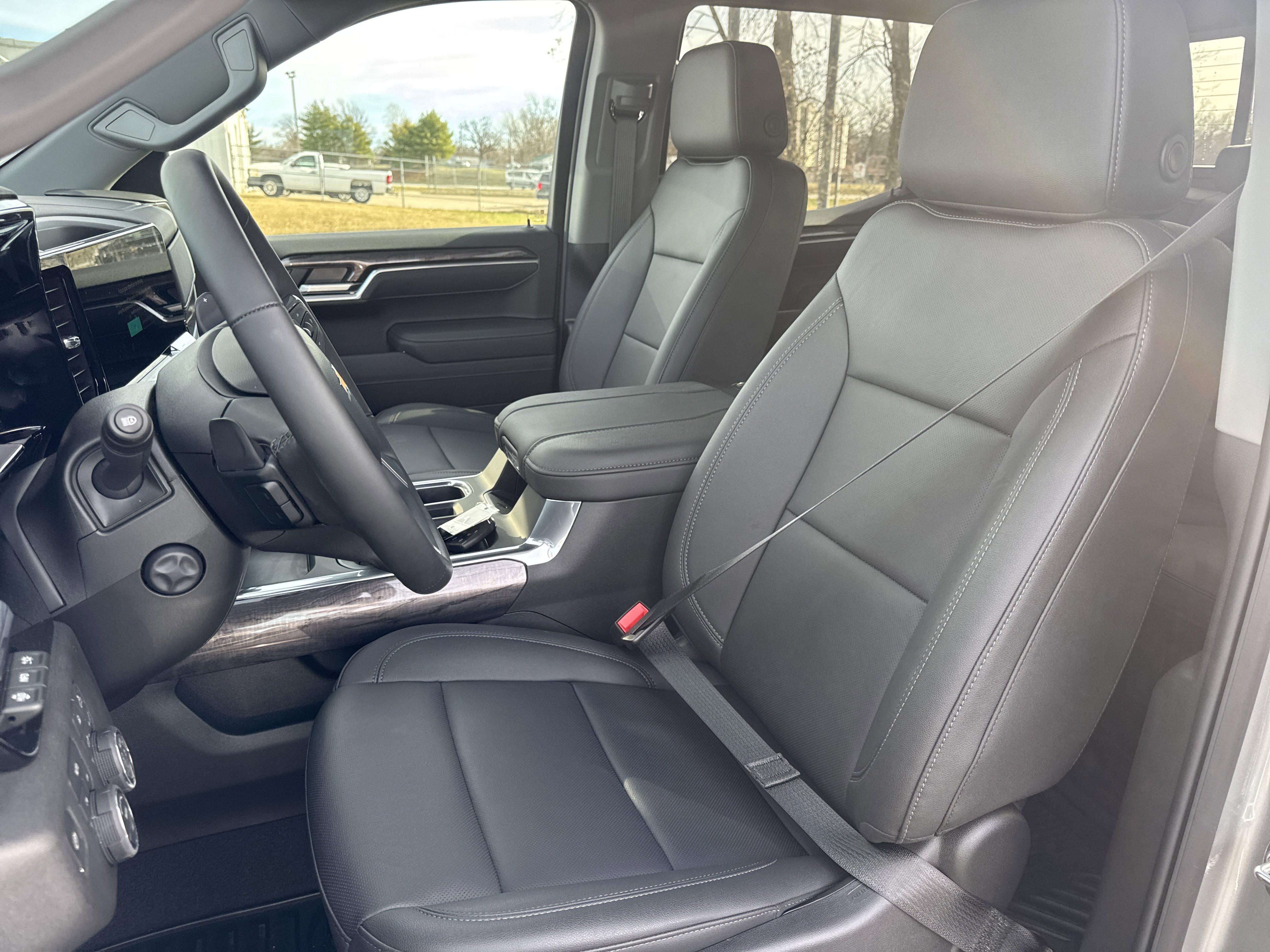 New 2026 Chevrolet Silverado 1500 LTZ w/ LTZ Premium Package image 6