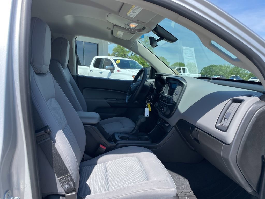 Used 2020 Chevrolet Colorado W/T w/ WT Convenience Package RWD image 16