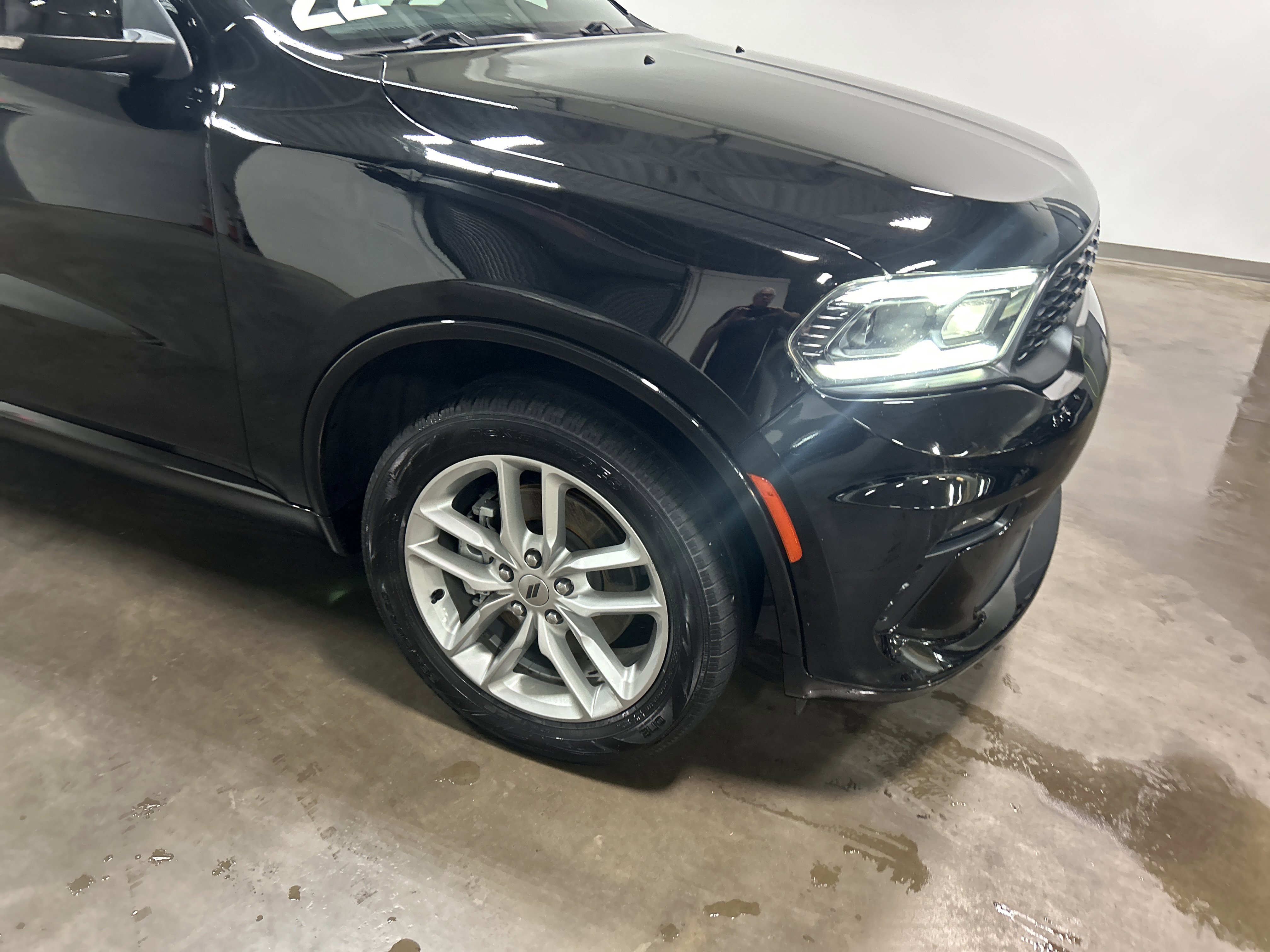 Used 2022 Dodge Durango GT image 40