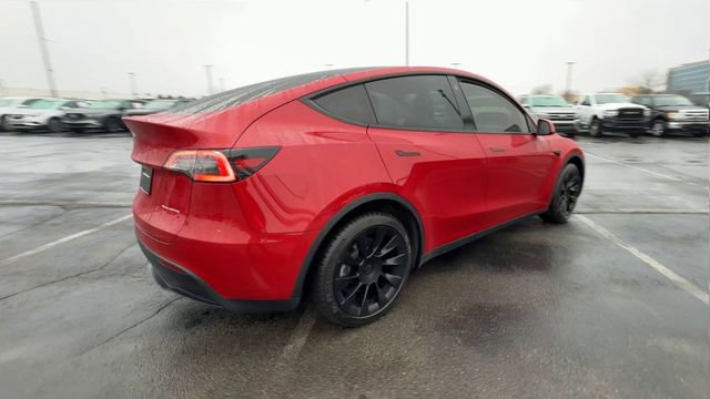 Used 2021 Tesla Model Y Long Range image 8