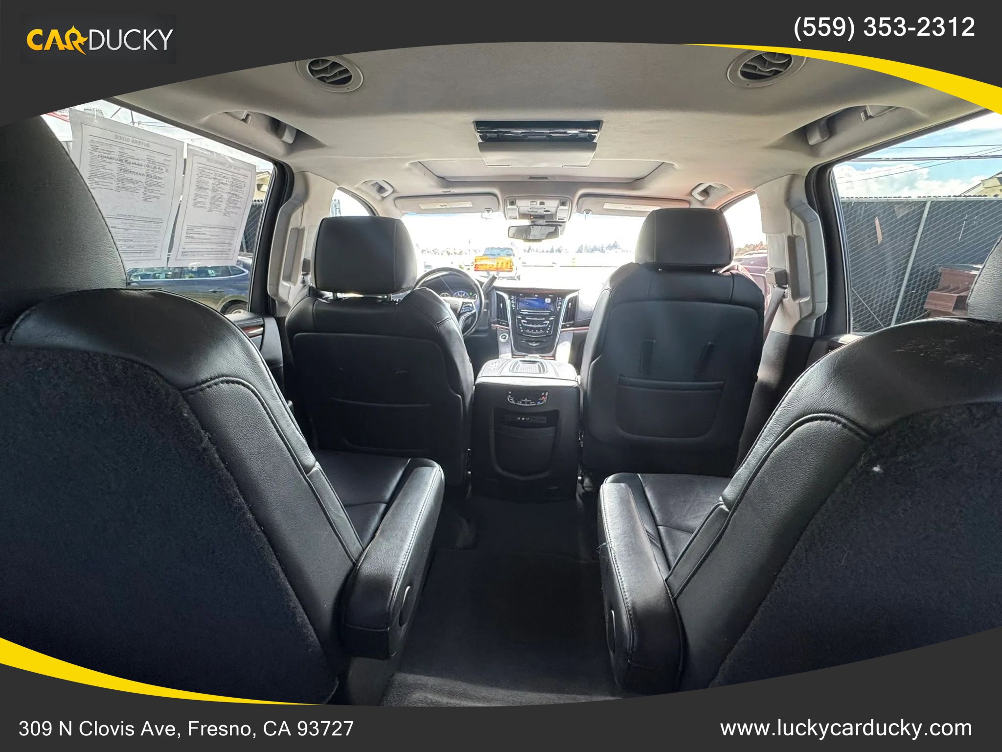 Used 2015 Cadillac Escalade Premium image 28