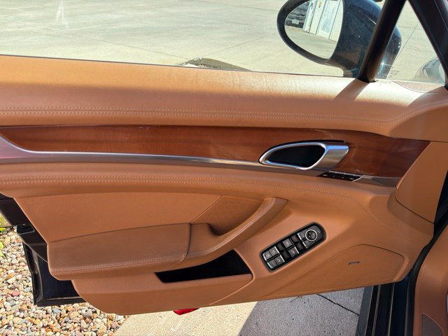Used 2012 Porsche Panamera 4 w/ Premium Pkg Plus AWD/4WD image 15