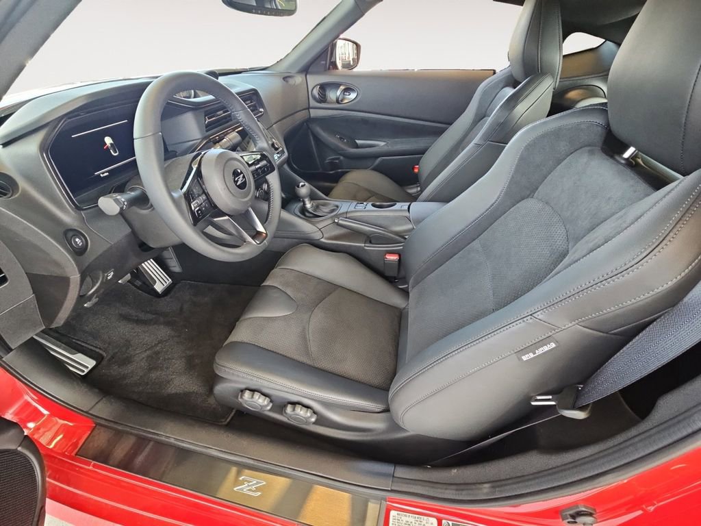 New 2025 Nissan Z Performance w/ Floor Mat Package image 9