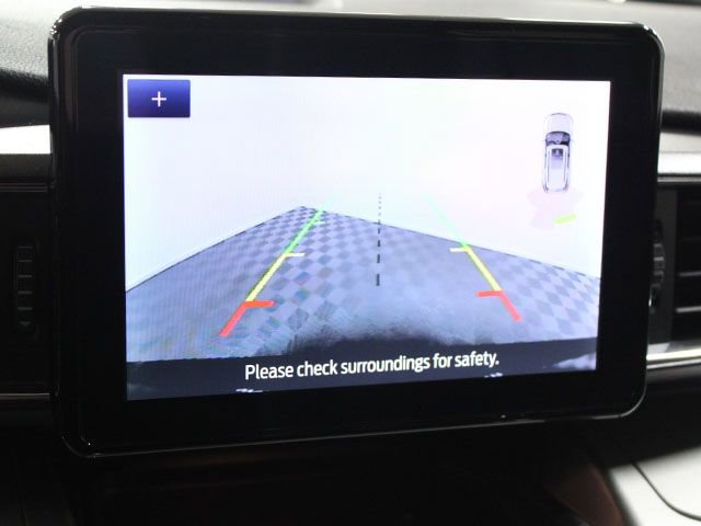 Used 2020 Ford Explorer XLT w/ Equipment Group 202A AWD/4WD image 13